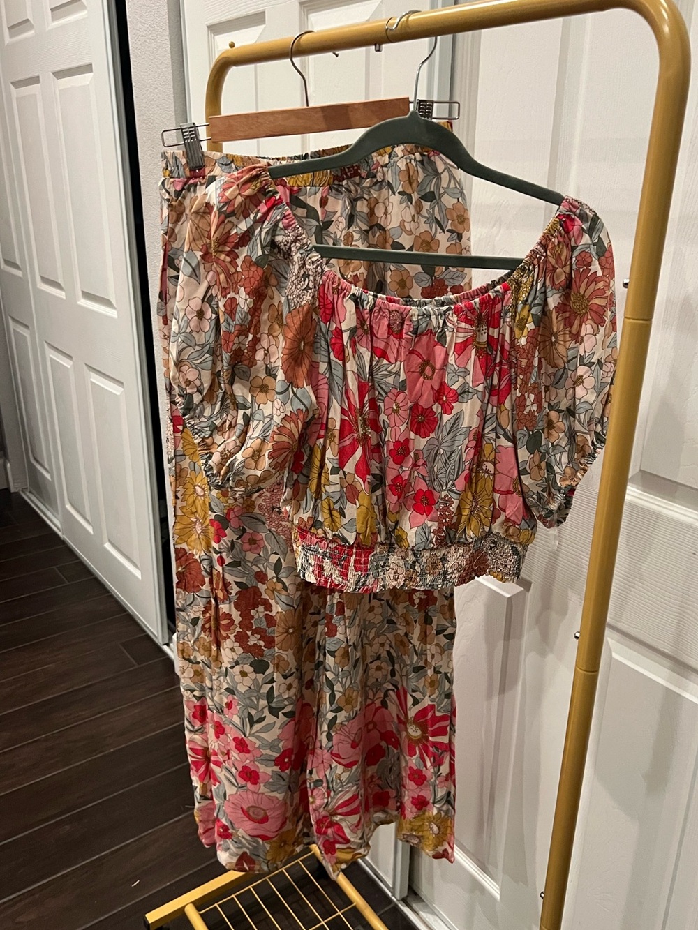Petal & Pup Floral Off-Shoulder Crop Top in Pink, Mustard, Green